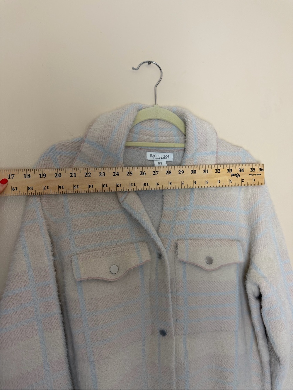 Rachel Zoe Fuzzy Plaid Shacket Jacket 1X Beige Blue Fuzzy Snap Front - Picture 3 of 9